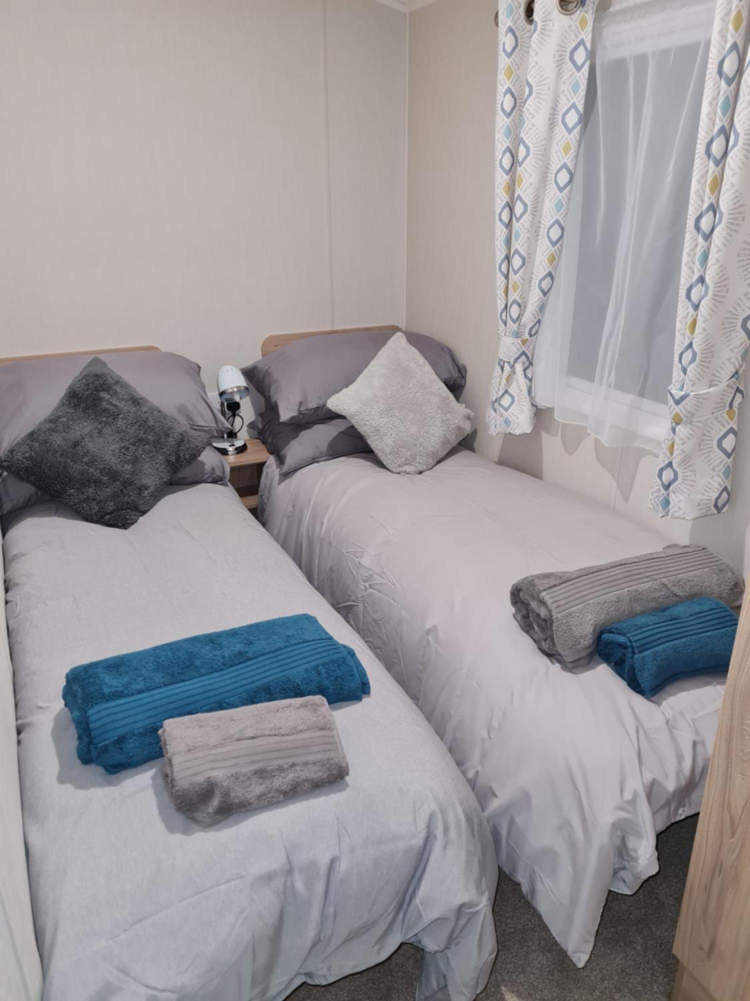 Golf And Leisure Retreat Hotel Горад Грэйт Ярмут Екстериор снимка